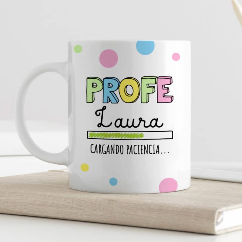 Taza Cargando Paciencia con Nombre personalizada