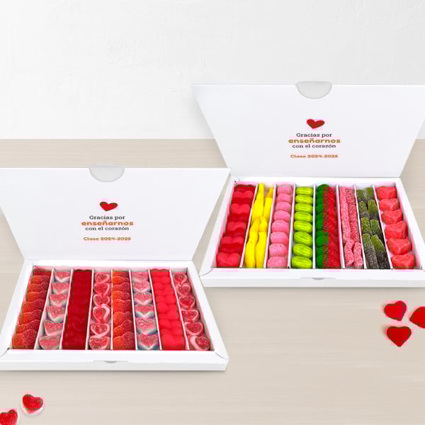 Caja de Dulces Corazones con Muñecos con Nombres y Texto personalizado