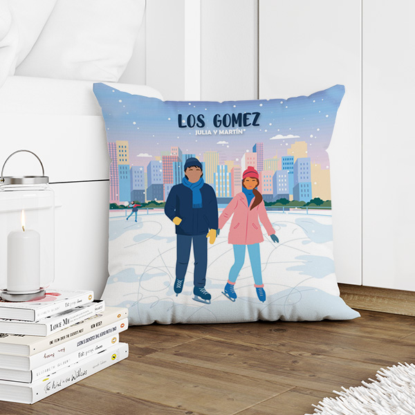 Cojín Familia en Patines con Nombres y Texto personalizado