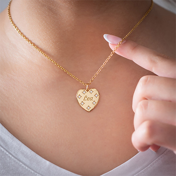 Colgante Corazón con Brillantes y Texto personalizado