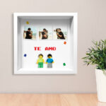 Miniatura de Marco de Madera con 3 Fotos y Muñecos Lego con Texto personalizado