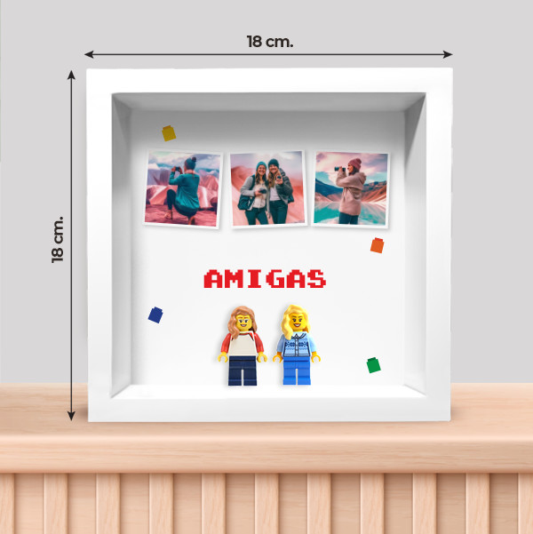 Marco de Madera con 3 Fotos y Muñecos Lego con Texto personalizado
