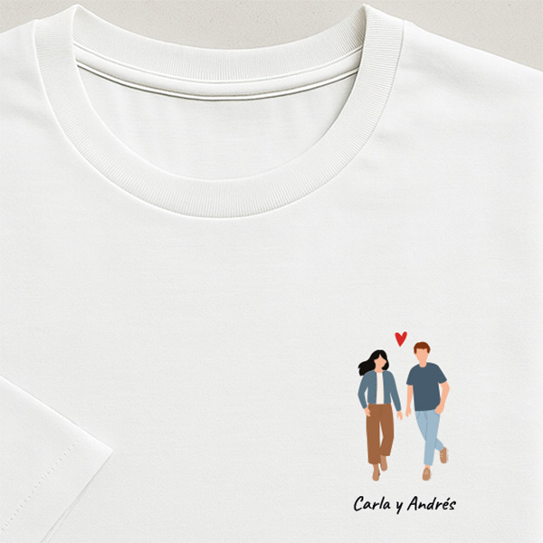 Camiseta con Ilustración de Pareja y Nombres personalizados