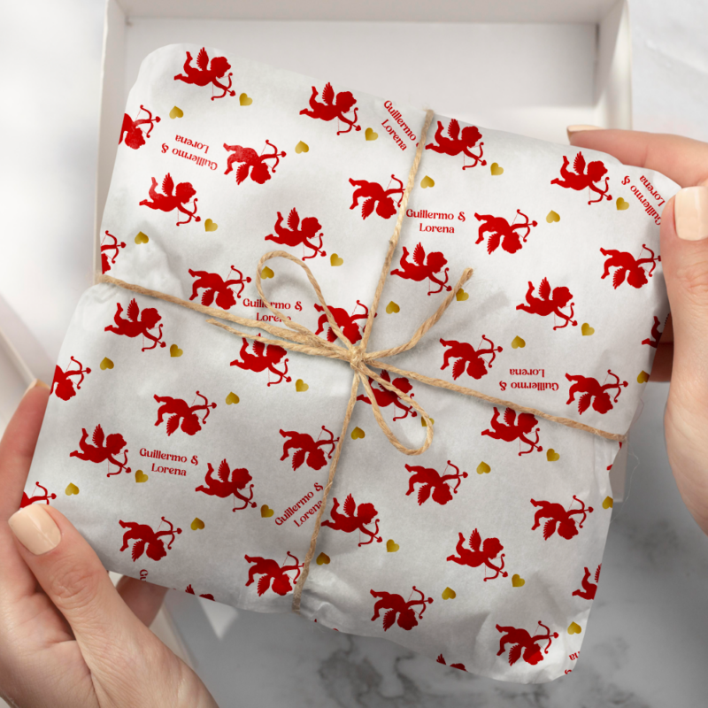 Papel de Regalo Cupido con Nombres personalizados