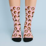 Miniatura de Calcetines Rosas con Caras de Fotos personalizadas