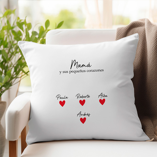 Cojín para Mamá con Corazones, Nombres y Texto personalizado