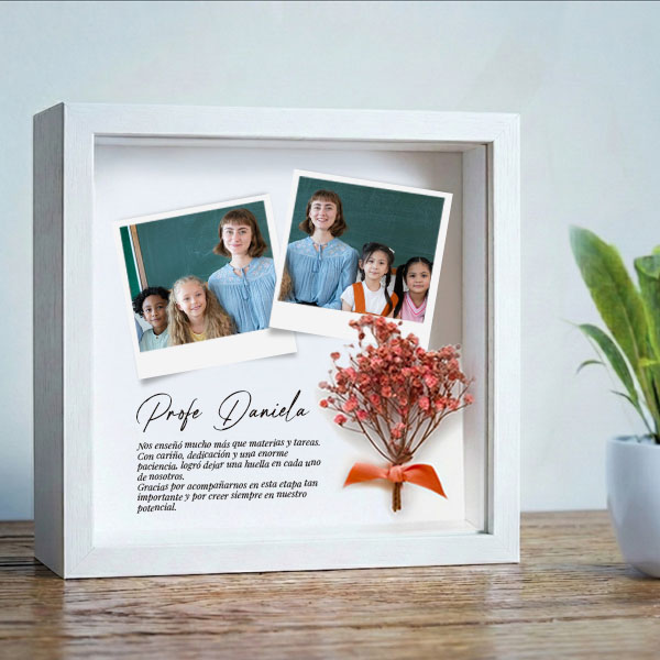 Marco con Flores y Fotos Polaroid personalizadas