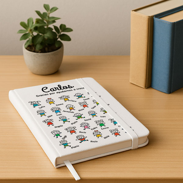 Libreta con Muñequitos y Nombres personalizados